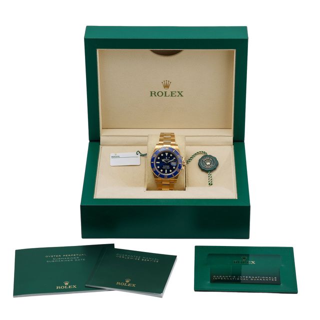 Rolex Submariner 126618 LB Image 7